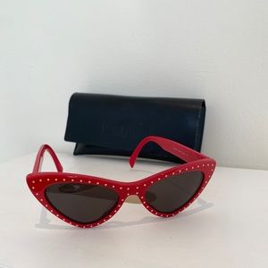 Moschino Cat-eye sunglasses